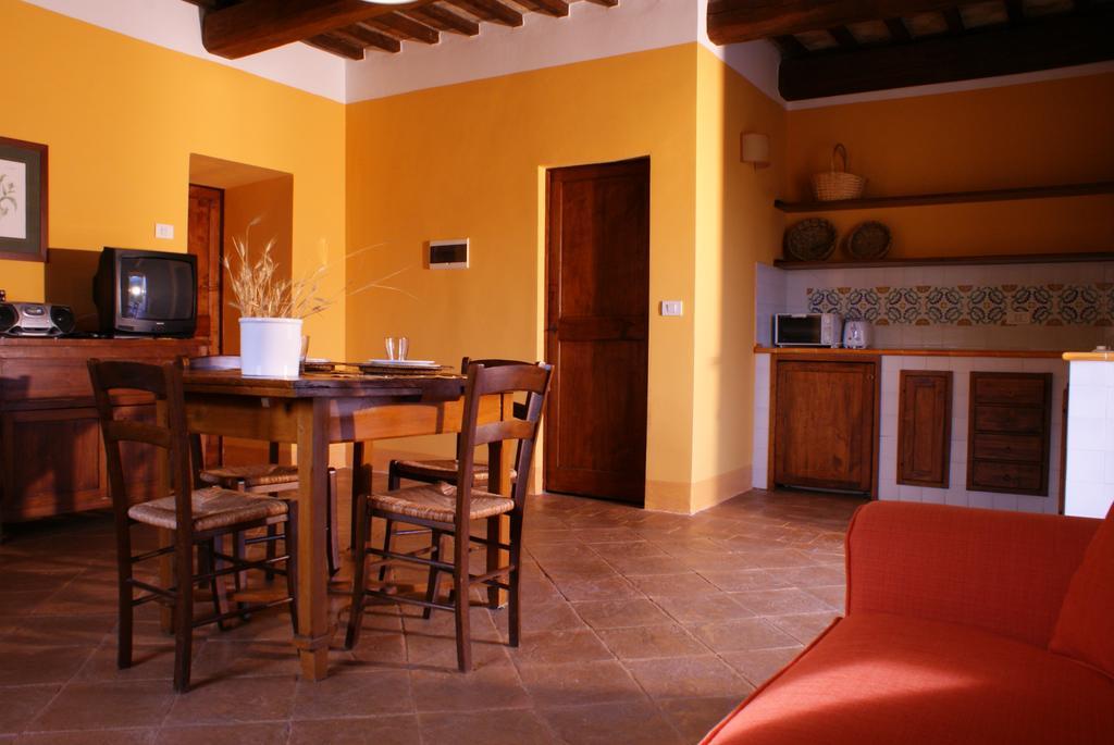 Re Artu Assisi Country Lifestyle Aparthotel Phòng bức ảnh